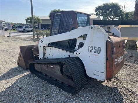 bobcat 250 skid steer weight|t250 bobcat for sale craigslist.